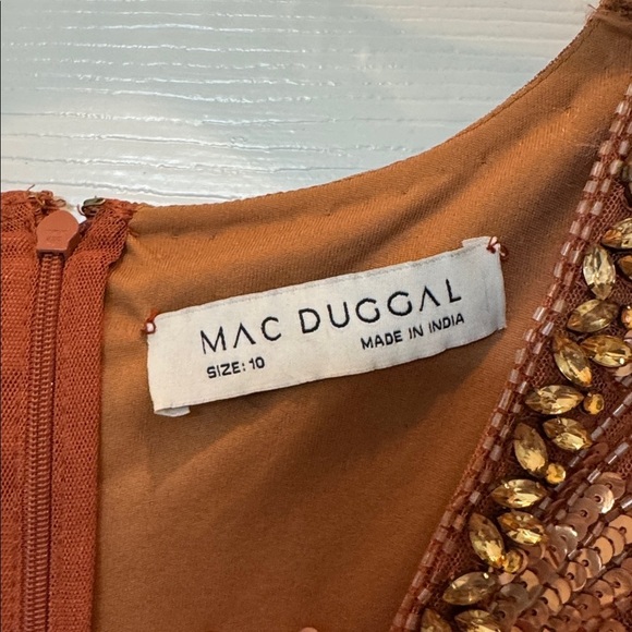 Mac Duggal 5538 Embellished V Neck Butterfly Sleeve Column Gown Size 10 NWT - Picture 8 of 10